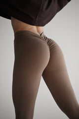 LEGÍNY ELIME MOMENTUM - V-SCRUNCH BEIGE