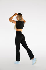 LEGÍNY FLARE MOVE HIGH-WAIST SCRUNCH ELIME BLACK