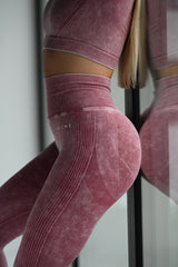 BEZŠVOVÉ LEGÍNY ELIME EVOLVE - SCRUNCH WASHED BORDO