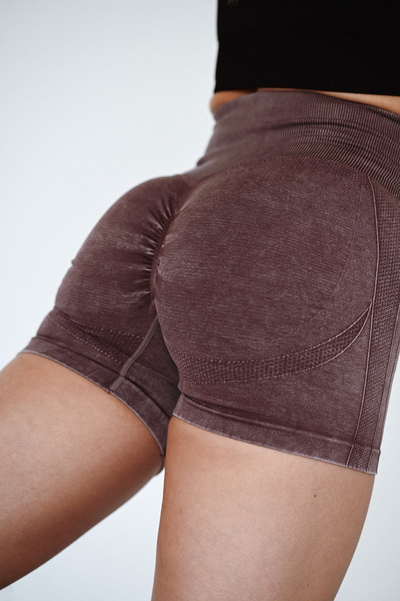 BEZŠVOVÉ ŠORTKY EVOLVE ELIME - SCRUNCH WASHED BROWN