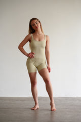 OVERAL RIBBED SHORT ELIME BEIGE