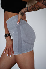 BEZŠVOVÉ ŠORTKY EVOLVE ELIME - SCRUNCH WASHED LIGHT GREY