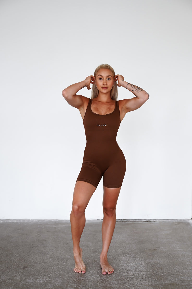 OVERAL RIBBED SHORT ELIME HNEDÝ